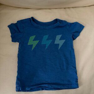 Primary - s/s tee shirt - 3 lightning bolts - 2T